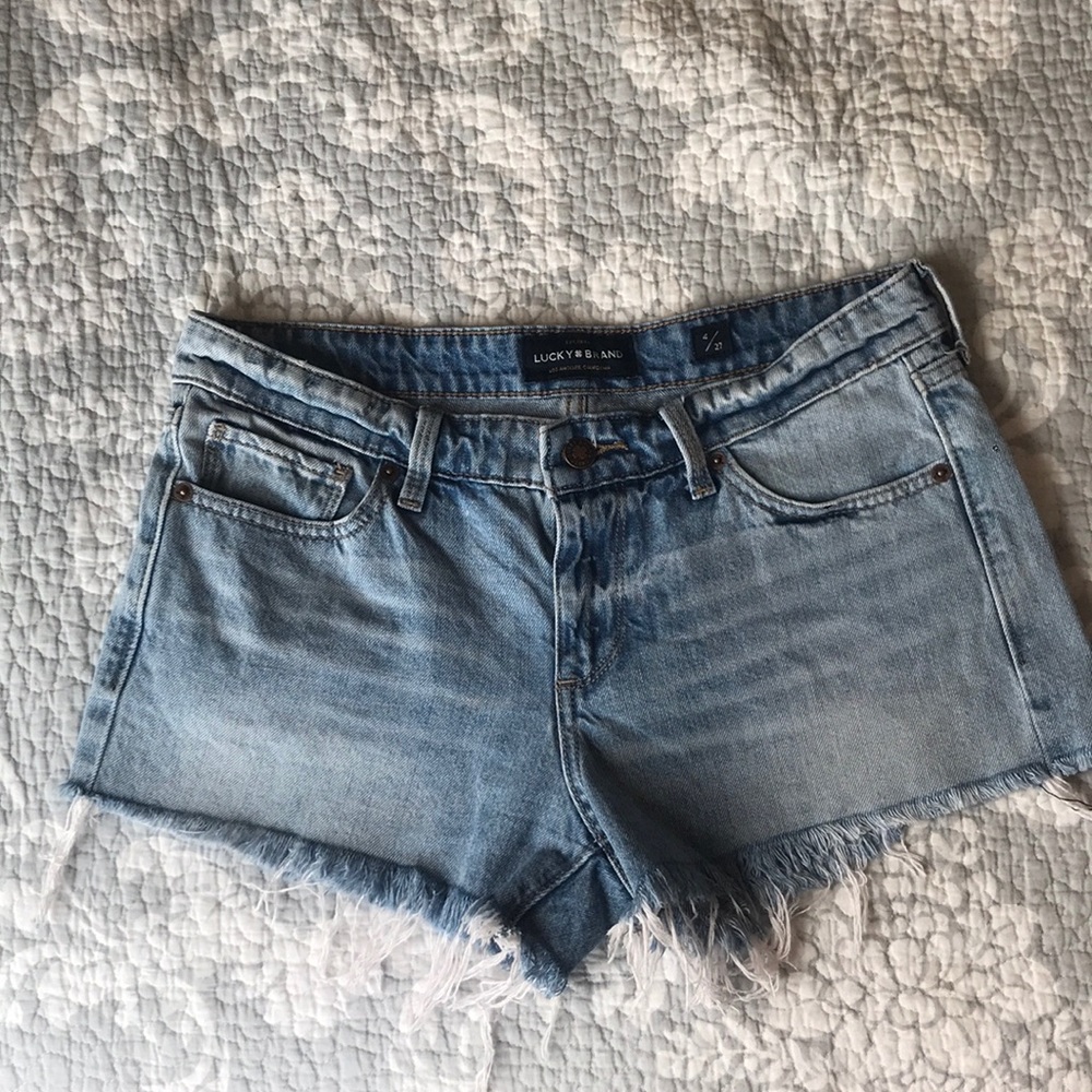 Lucky Brand denim cutoff shorts size 4/27